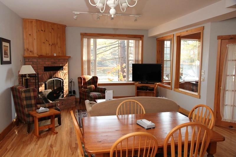 Patterson-Kaye Resort And Spa Bracebridge Habitación foto